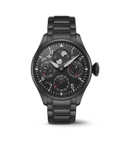 IWC Big Pilot’s Watch Perpetual Calendar TOP GUN Ceratanium IW503604 con cassa e bracciale in Ceratanium nero opaco da 46,2 mm.