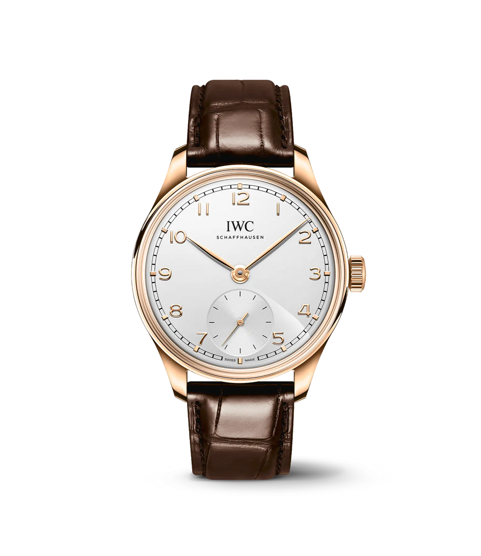 IWC Portugieser Automatic 40 IW358404 con cassa in oro rosso da 40,4 mm e quadrante argentato con indici in oro.