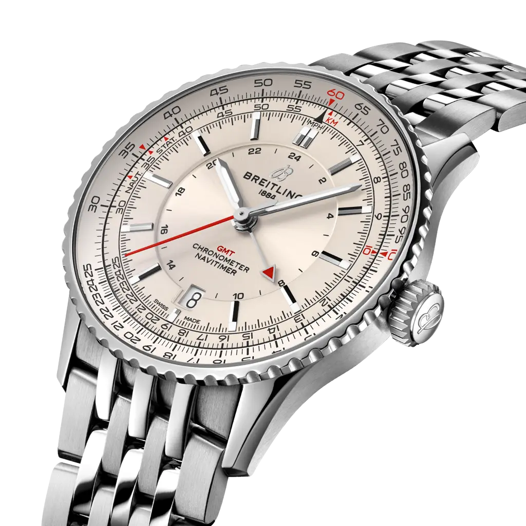 Profilo laterale della cassa rotonda in acciaio inossidabile con vetro zaffiro bombato antiriflesso del Navitimer GMT 41.
