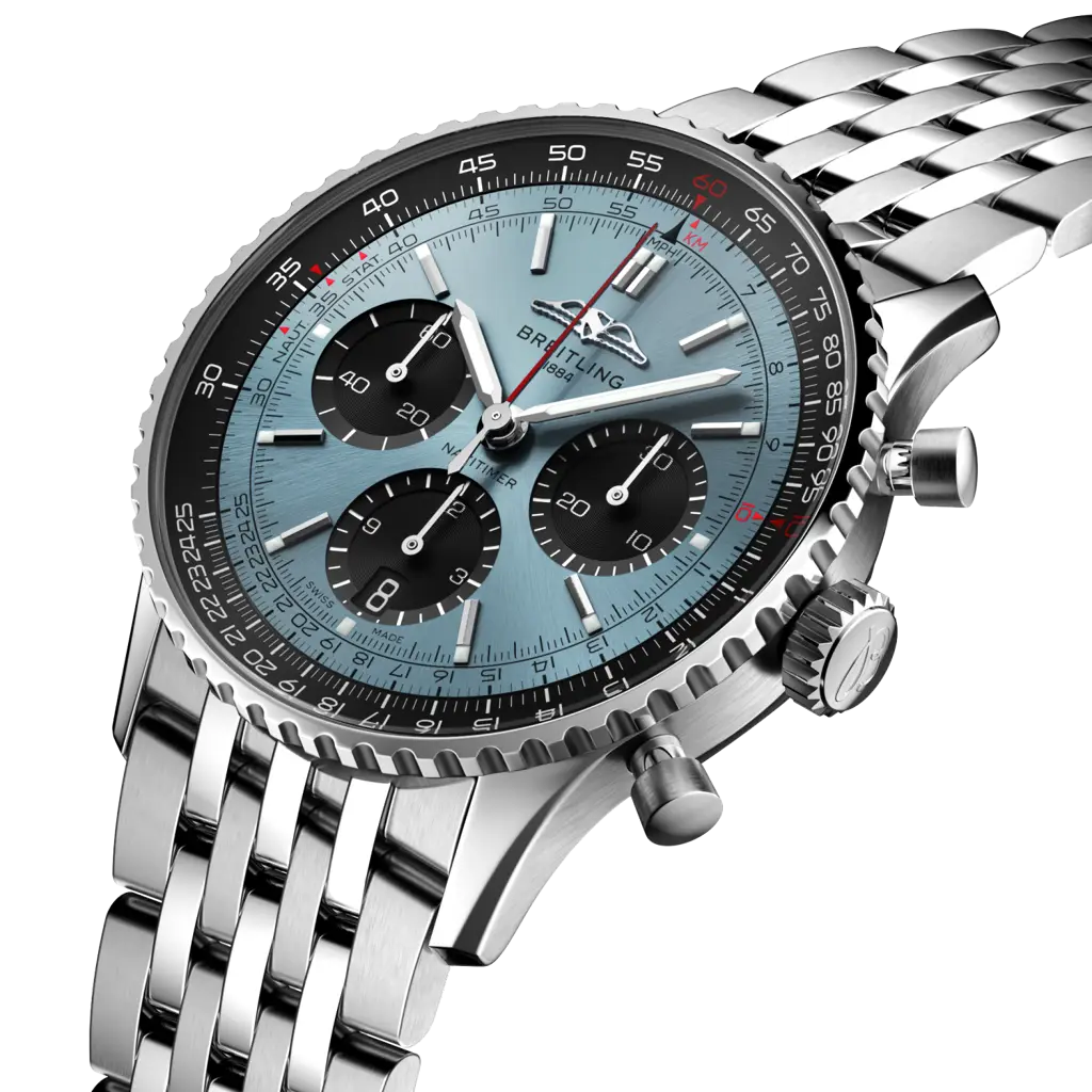 Profilo laterale della cassa rotonda in acciaio inossidabile con vetro zaffiro bombato antiriflesso del Navitimer B01 Chronograph 41.