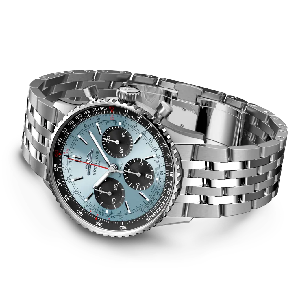 Cinturino nero in pelle di alligatore con chiusura pieghevole in acciaio inossidabile del Breitling Navitimer B01 Chronograph 41.