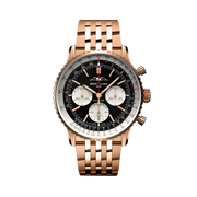 Quadrante blu con indici luminescenti e lancette a bastone del Breitling Navitimer B01 Chronograph 43 RB0138211B1R1 in oro rosso.