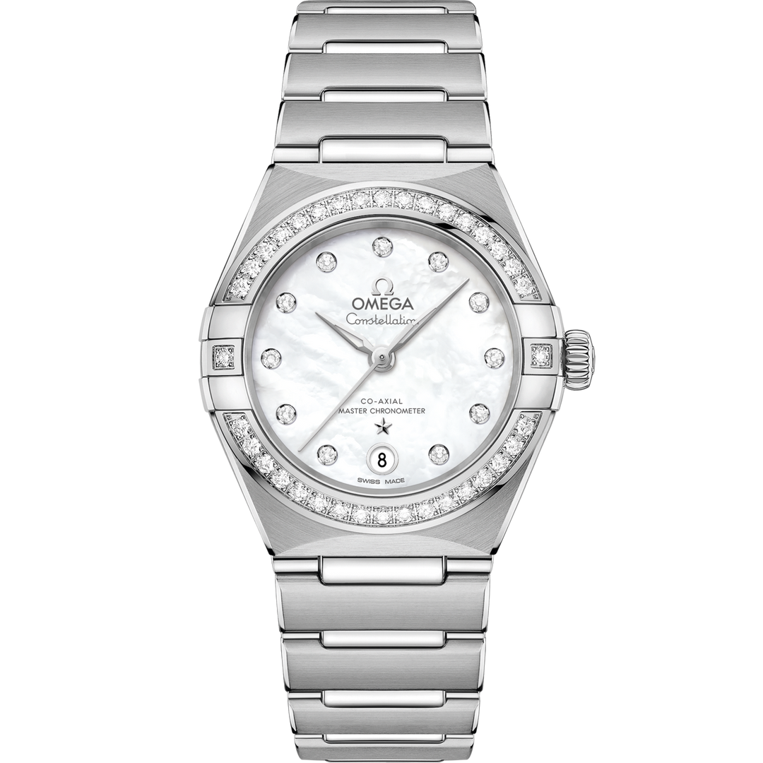 Quadrante argentato effetto cristallo dell’Omega Constellation 29 mm con indici a diamanti, lancette e logo in oro Sedna 18K e datario a ore 6