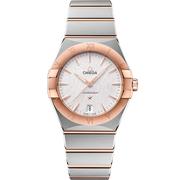 Quadrante color crema argentato con finitura soleil e indici in oro Sedna™ 18K dell’Omega Constellation Quartz 36 mm