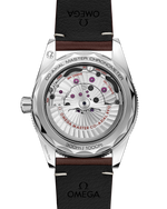 Load image into Gallery viewer, Cassa in acciaio inox da 41 mm con lunetta girevole unidirezionale in alluminio anodizzato nero e scala graduata con inserti in Super-LumiNova
