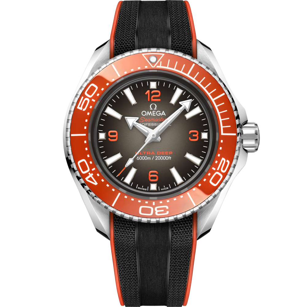 Quadrante laccato sfumato dal blu al nero dell’Omega Seamaster Planet Ocean 6000M 45,5 mm con indici e lancette in oro bianco 18K rivestiti in Super-LumiNova bianca