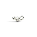 Load image into Gallery viewer, Orecchino Stud Nodo DoDo in argento 925, orecchino a bottone con design a nodo.
