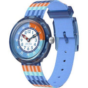 Orologio Flik Flak Stripy Stripes FBNP243 con cassa azzurra/blu in plastica biobased e quadrante azzurro/blu.