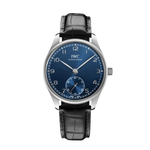 Load image into Gallery viewer, Quadrante blu pulito con piccoli secondi a ore 6 dell’IWC Portugieser Automatic 40.
