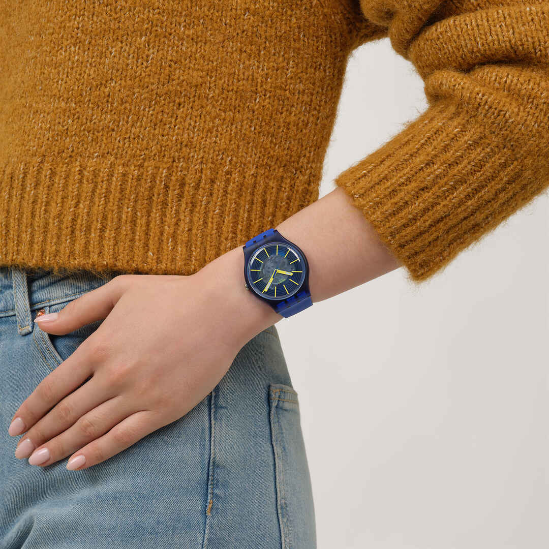 Swatch Revealed in the depths SO29I100
