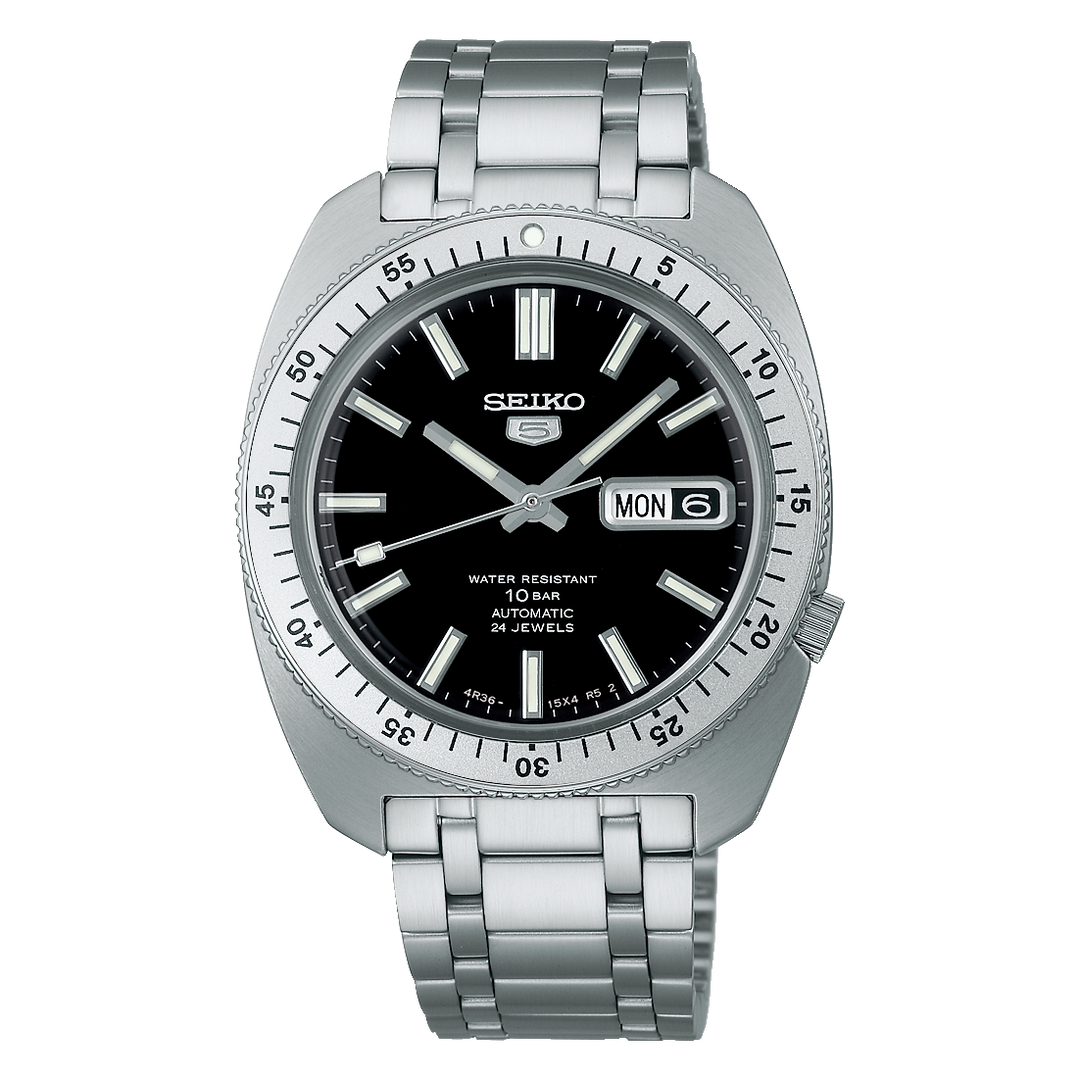 Quadrante nero vintage con logo Seiko 5 originale a ore 12, indici luminescenti e datario con combinazione colore invertita