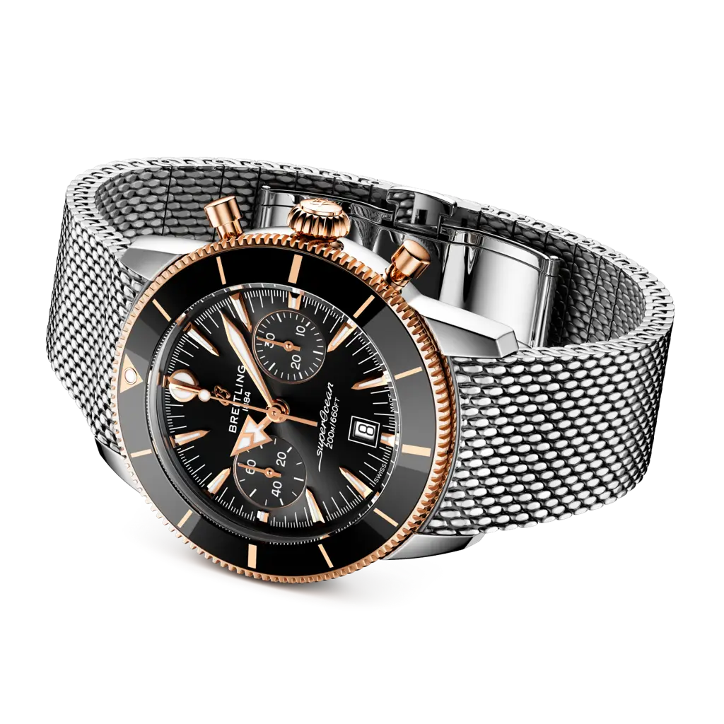 Cinturino blu in caucciù con chiusura pieghevole in acciaio inossidabile del Breitling Superocean Heritage B01 Chronograph 42.