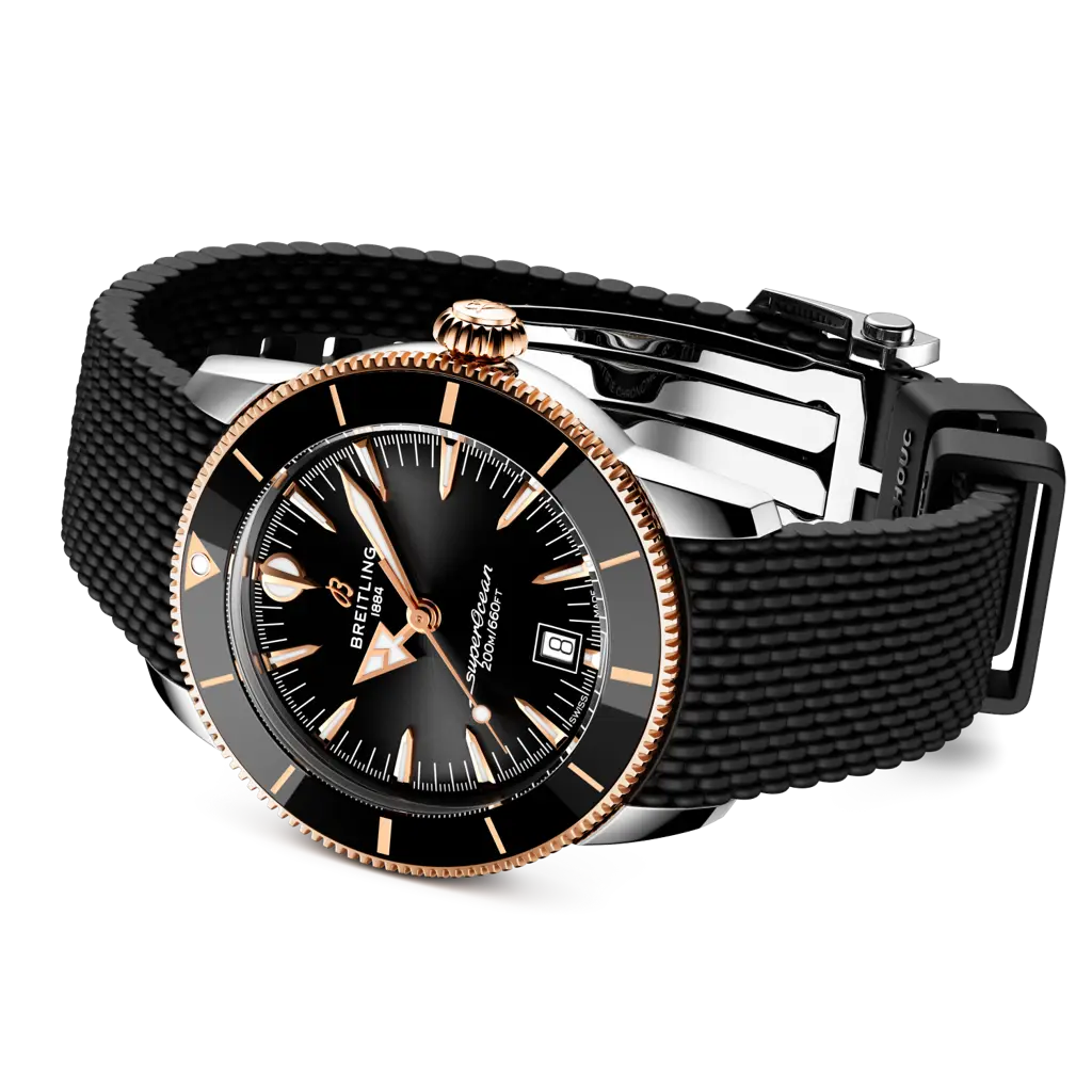 Cinturino nero in caucciù con chiusura pieghevole in acciaio inossidabile del Breitling Superocean Heritage B31 Automatic 42.
