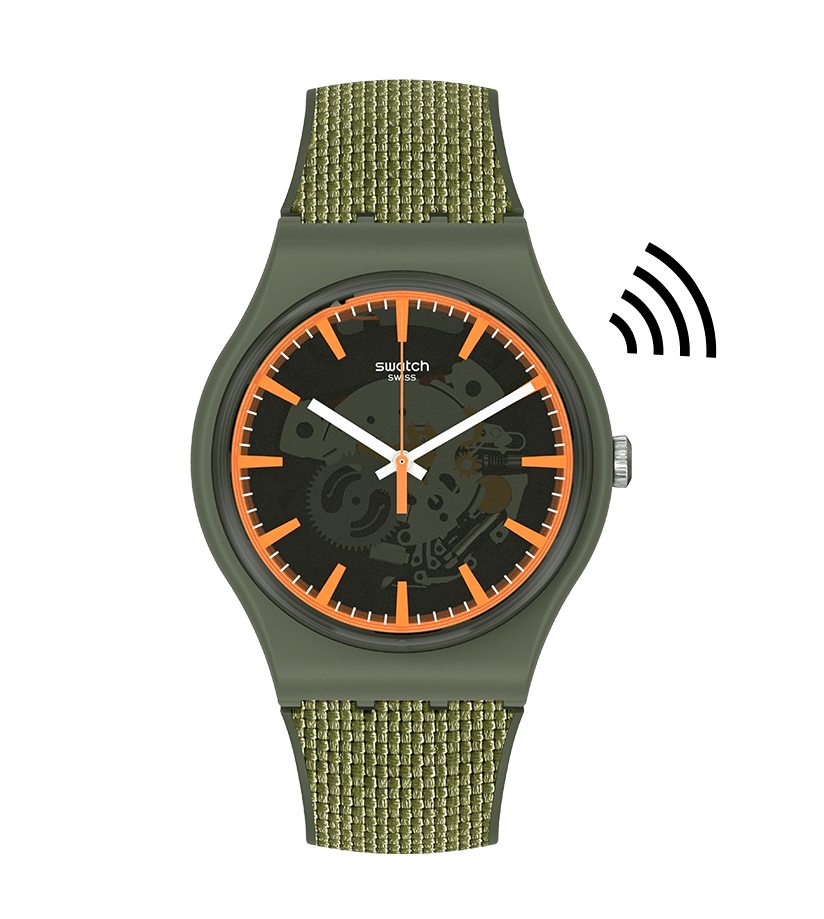 Swatch Ongpay! SVIG100-5300 con cassa verde opaca e quadrante trasparente con dettagli arancioni.