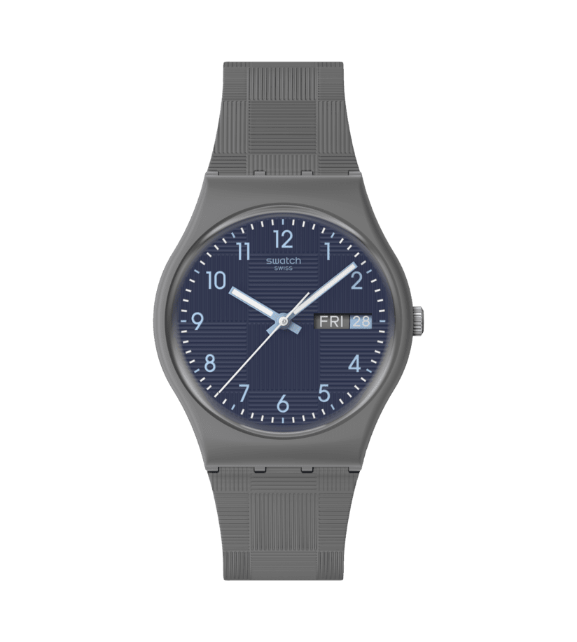 Orologio Swatch Tile Dial SO28M701 con cassa rotonda grigia in plastica e quadrante blu con lancette blu per ore e minuti e lancetta dei secondi bianca.