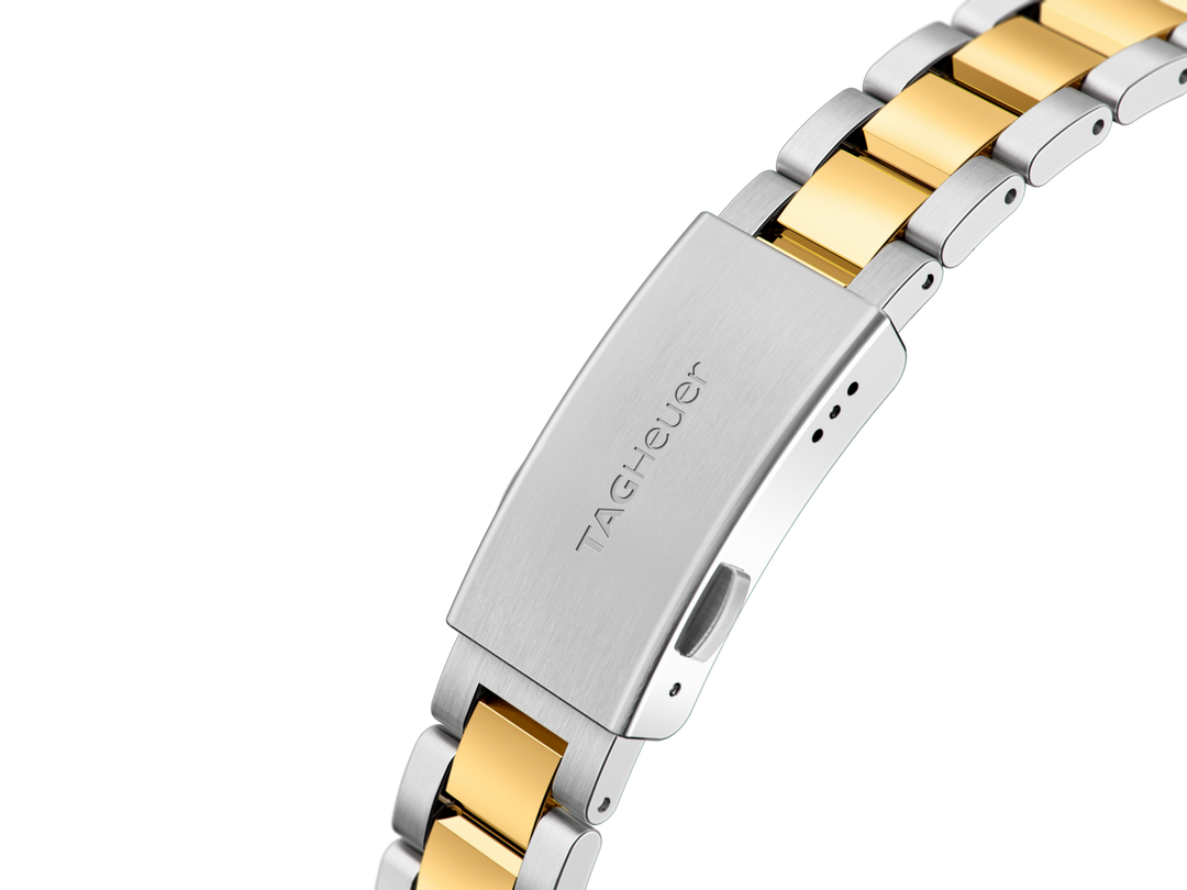 Aquaracer Date