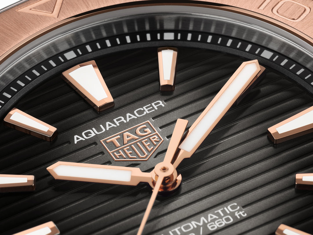 Aquaracer Professional Date