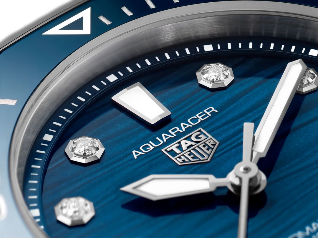 Aquaracer Professional 300 Date