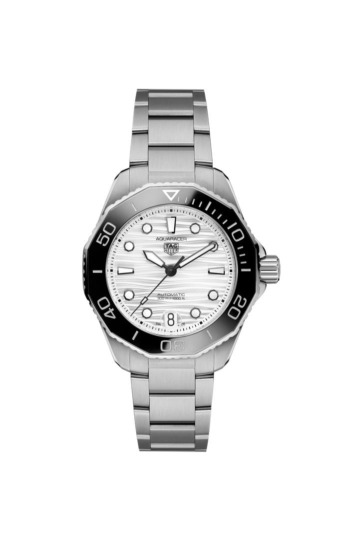 Aquaracer Professional 300 Date
