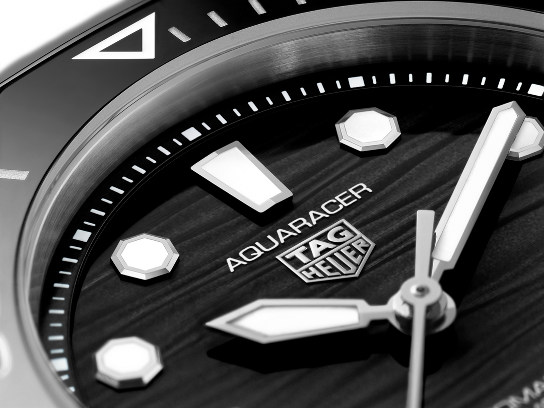 Aquaracer Professional 300 Date