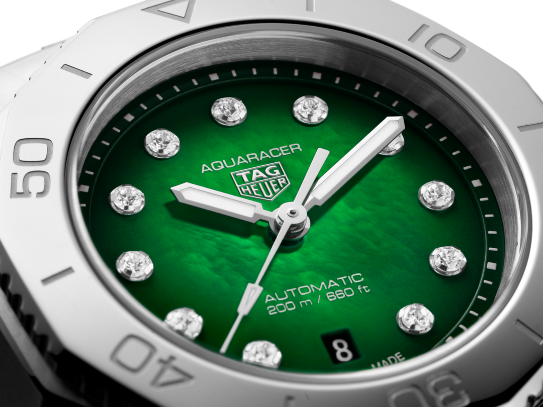Aquaracer Professional 200 Date