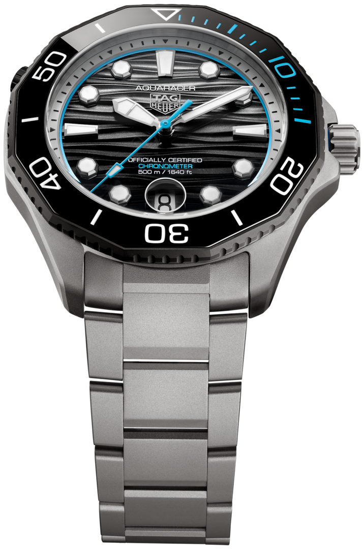 Tag Heuer Aquaracer Professional 500 Date WBP5182.BF0010 - bracciale e cassa titanio - quadrante laccato nero e grigio con datario