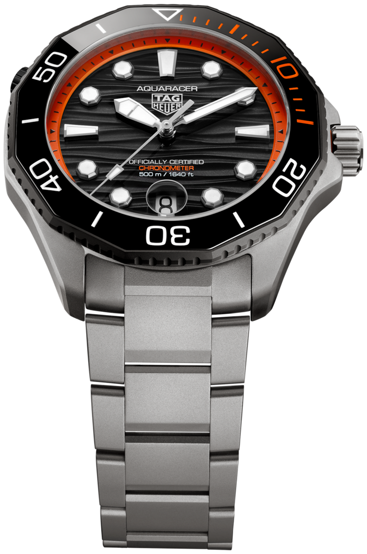 Tag Heuer Aquaracer Professional 500 Date WBP5183.BF0010 - bracciale e cassa titanio - quadrante laccato nero e arancione con datario