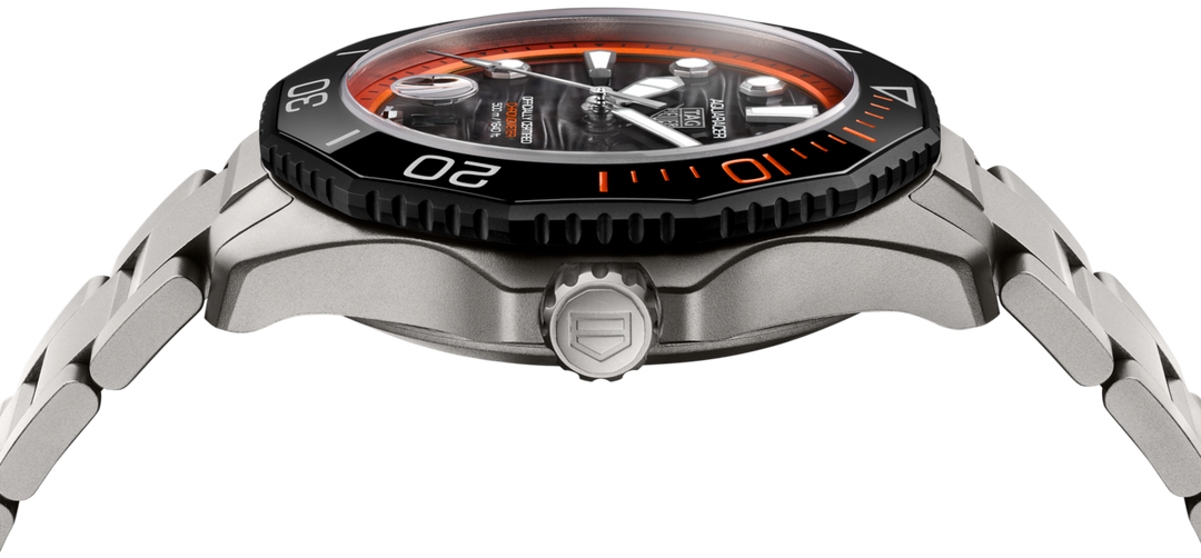 Tag Heuer Aquaracer Professional 500 Date WBP5183.BF0010 - bracciale e cassa titanio - quadrante laccato nero e arancione con datario