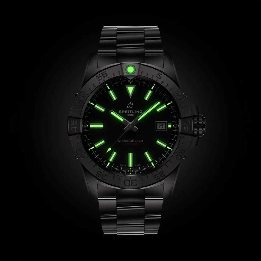 Breitling Avenger Automatic 42 A17328101B1A1 - cassa e bracciale in acciaio - quadrante nero con datario
