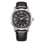 Load image into Gallery viewer, Citizen Classic Automatic NJ0210-05E - cinturino pelle nero - cassa acciaio - quadrante nero con datario