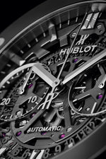 Load image into Gallery viewer, Hublot Classic Fusion Aerofusion Black Magic 525.CM.0170.RX - cinturino gomma nera - cassa ceramica nera - quadrante scheletrato nero con datario e cronografo