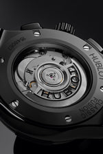 Load image into Gallery viewer, Hublot Classic Fusion Aerofusion Black Magic 525.CM.0170.RX - fondello con movimento a vista