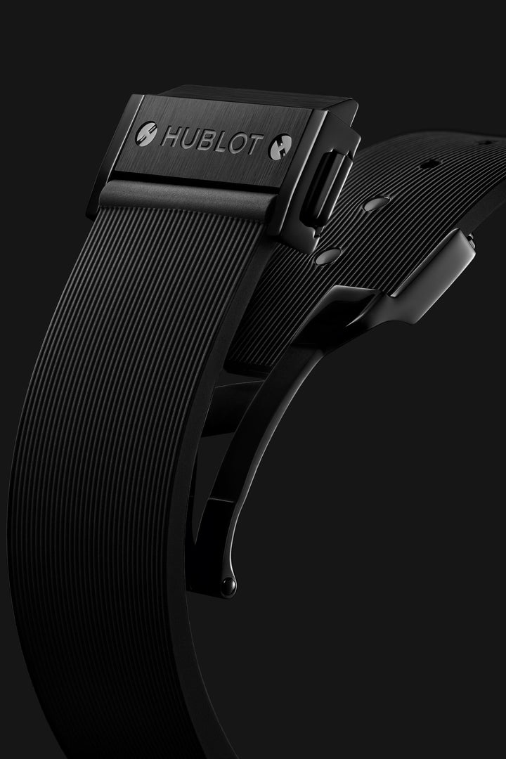 Hublot Classic Fusion Black Magic 542.CM.1171.RX - cinturino caucciù nero - cassa ceramica nera - quadrante nero con datario
