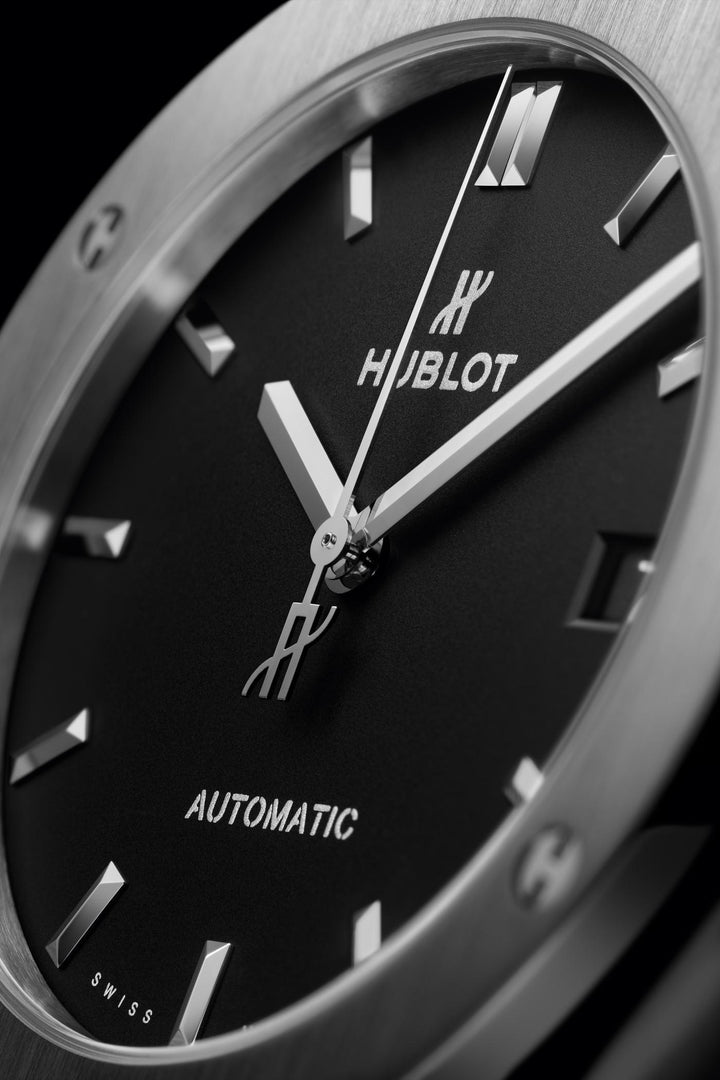 Hublot Classic Fusion Titanium 511.NX.1171.RX - cinturino gomma nero - cassa e lunetta in titanio - quadrante nero con datario