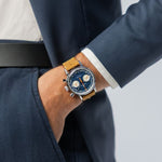 Load image into Gallery viewer, Hamilton American Classic Intra-Matic Chronograph H H38429541 - cassa acciaio - cinturino beige in pelle - quadrante blu con cronografo e tachimetro - polso