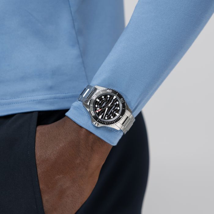 Hamilton Khaki Navy auto H82415130 - bracciale e cassa acciaio - quadrante nero con datario