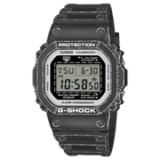 Casio G-shock Serie 5600 DW-5600RGM-1ER - cinturino e cassa neri con dettagli bianchi - quadrante digitale nero