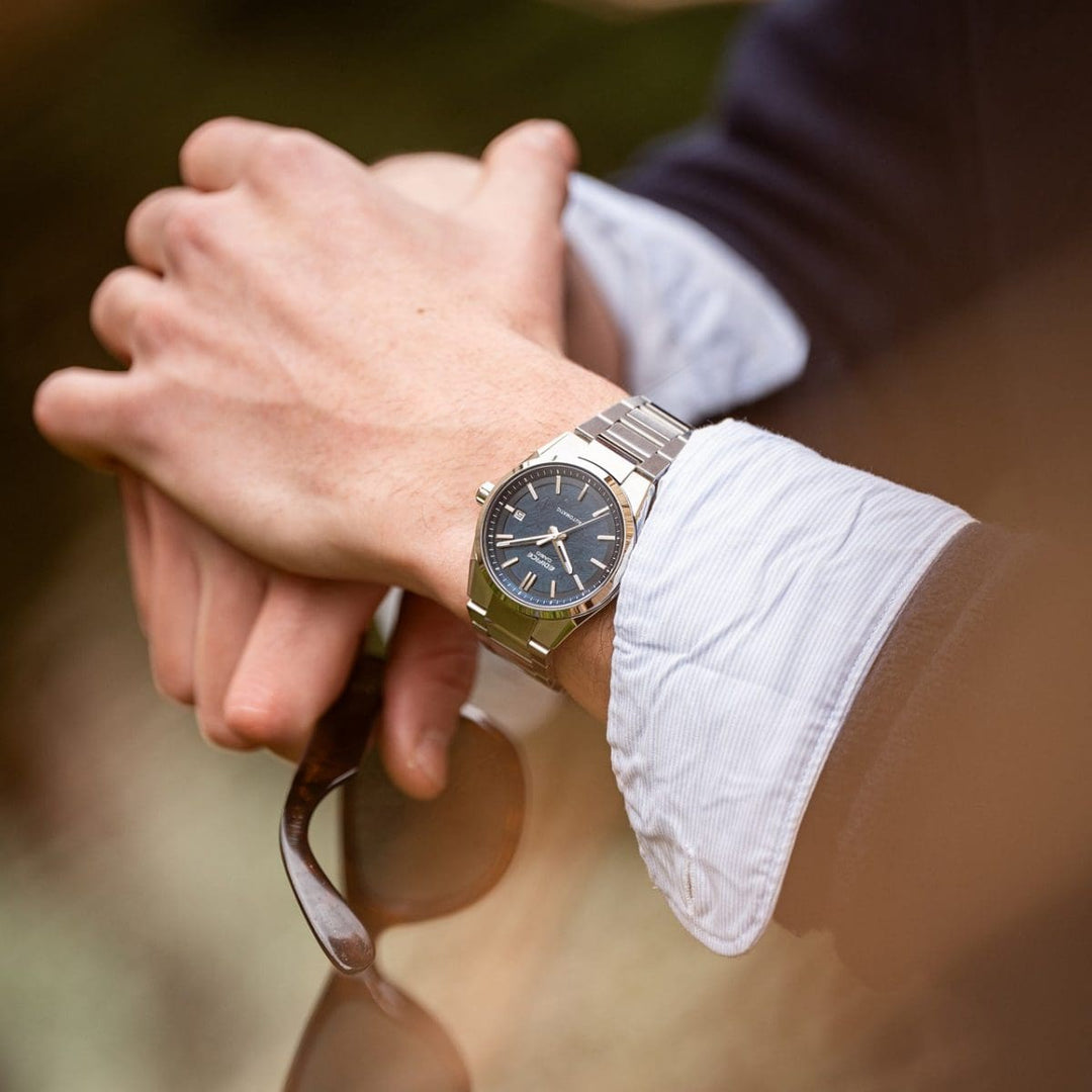 Casio Edifice Automatic EFK-110D-2AER - bracciale e cassa acciaio - quadrante blu con datario