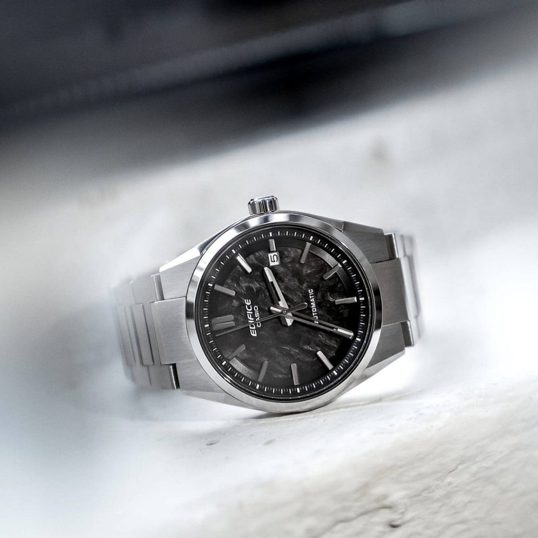 Casio Edifice Automatic EFK-110D-1AER - bracciale e cassa acciaio - quadrante nero con datario