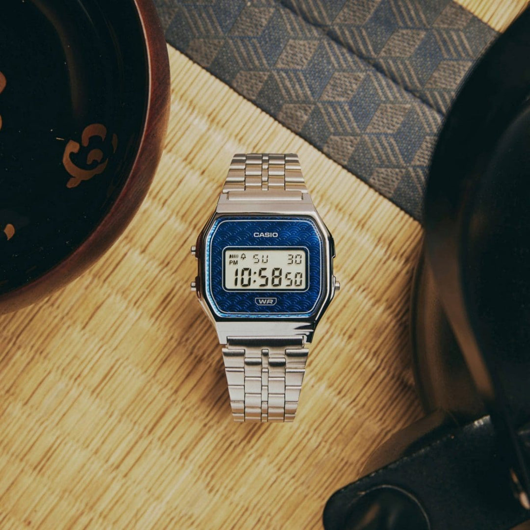 Casio Iconic A159WEVJ-2ER - bracciale acciaio - cassa resina grigia - quadrante blu multifunzione