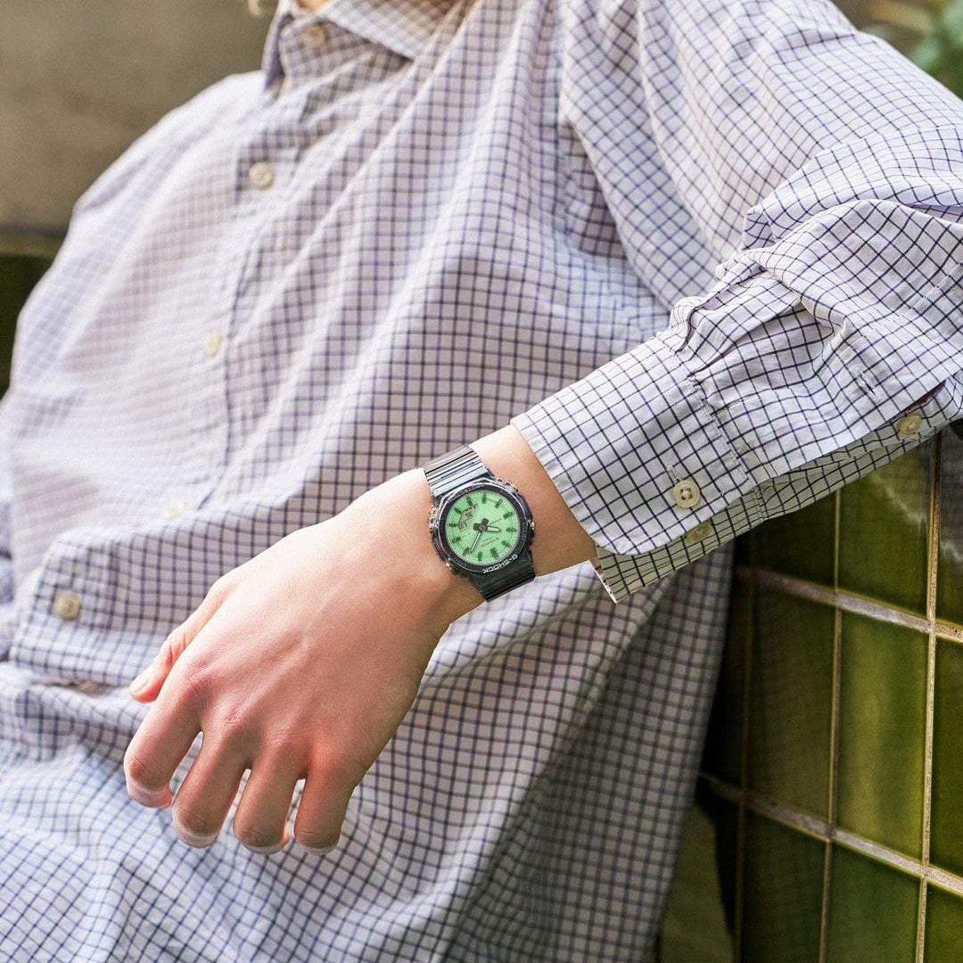 Casio GMA-P2100 GMA-P2100SR-1AER - cassa e cinturino resina grigia trasparente - quadrante verde multifunzione