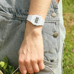 Load image into Gallery viewer, Casio F-91 F-91WB-7AEF - cinturino, cassa e quadrante bianchi - polso