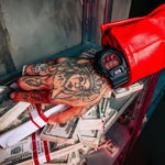 Load image into Gallery viewer, Casio Sfera Ebbasta x G-shock DW-6900SFE25-1ER - cinturino, cassa e quadrante neri con dettagli rossi - polso