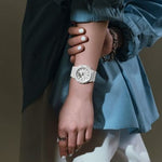 Load image into Gallery viewer, Casio GMA-P2110 GMA-P2110-7AER - cinturino, cassa e quadrante bianchi - polso