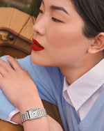 Load image into Gallery viewer, Longines Mini DolceVita L5.200.4.71.6 - cassa e bracciale acciaio - quadrante argento flinqué