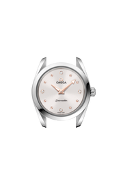 Profilo laterale della cassa in acciaio lucido e spazzolato da 28 mm con vetro zaffiro bombato antiriflesso e corona a vite.