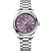 Quadrante viola/lavanda laccato e spazzolato soleil con indici e lancette rodiati riempiti di Super-LumiNova bianca dell’Omega Seamaster Aqua Terra Shades 34 mm modello 220.10.34.20.10.002.