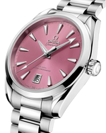 Load image into Gallery viewer, Fondello in acciaio inox con bordo ondulato e vetro zaffiro trasparente che mostra il movimento automatico Co-Axial Master Chronometer calibro 8800 certificato METAS
