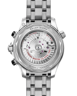 Load image into Gallery viewer, Cinturino con chiusura déployante in acciaio dell’Omega Seamaster Diver 300M Chronograph 44 mm.
