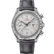 Quadrante grigio “Grey Side of the Moon” con indici applicati e lancette cronografiche dell’Omega Speedmaster Dark Side of the Moon 44,25 mm 311.93.44.51.99.002.